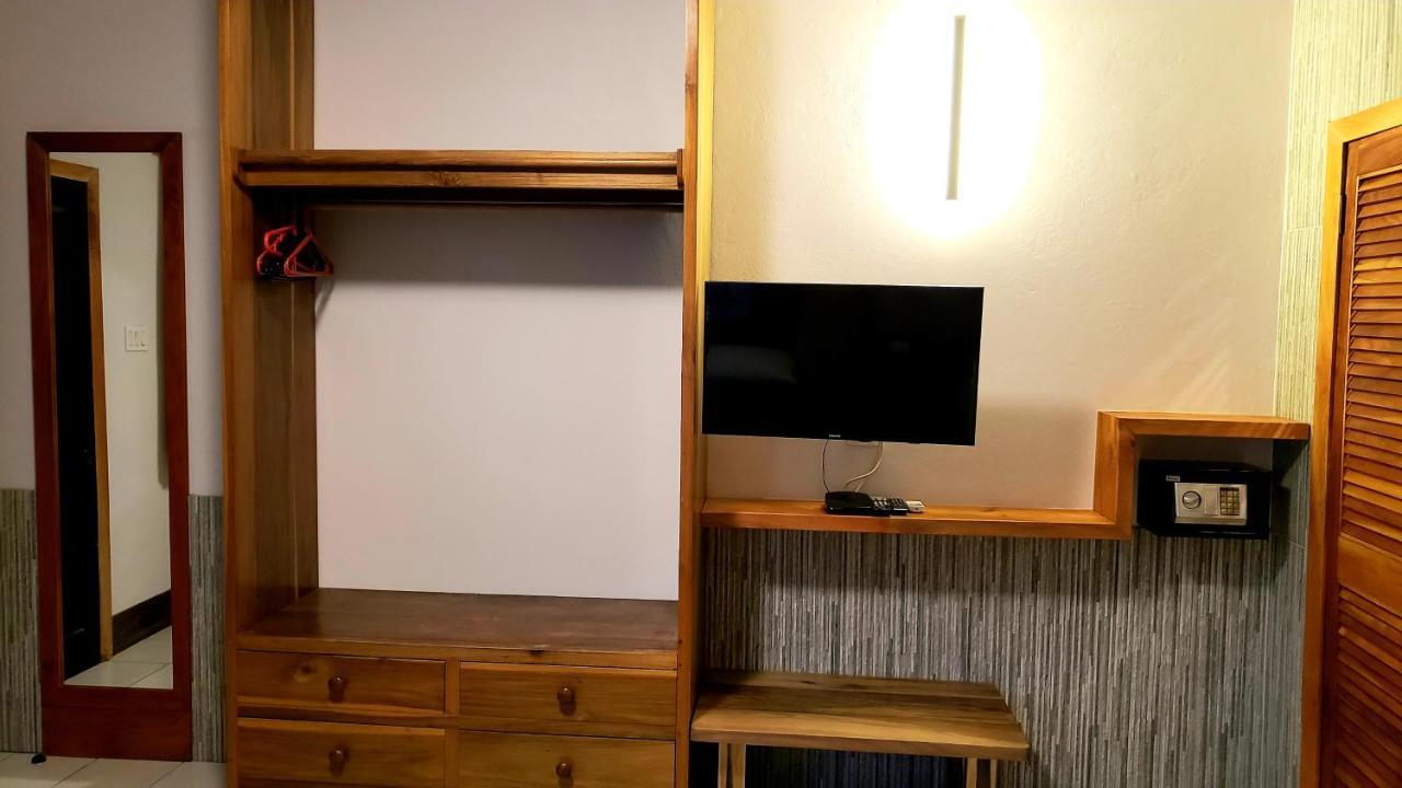 Sunrise Club Hotel Негрил Экстерьер фото