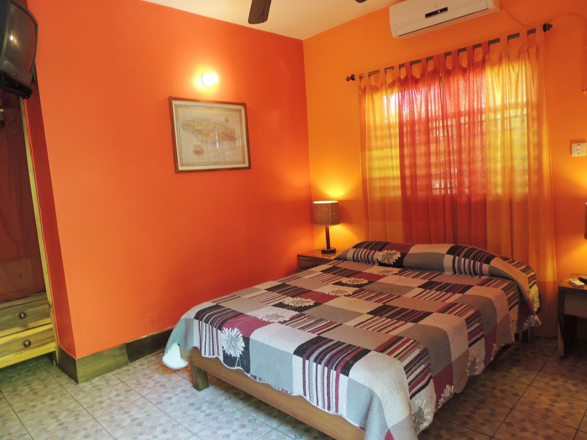 Sunrise Club Hotel Негрил Экстерьер фото