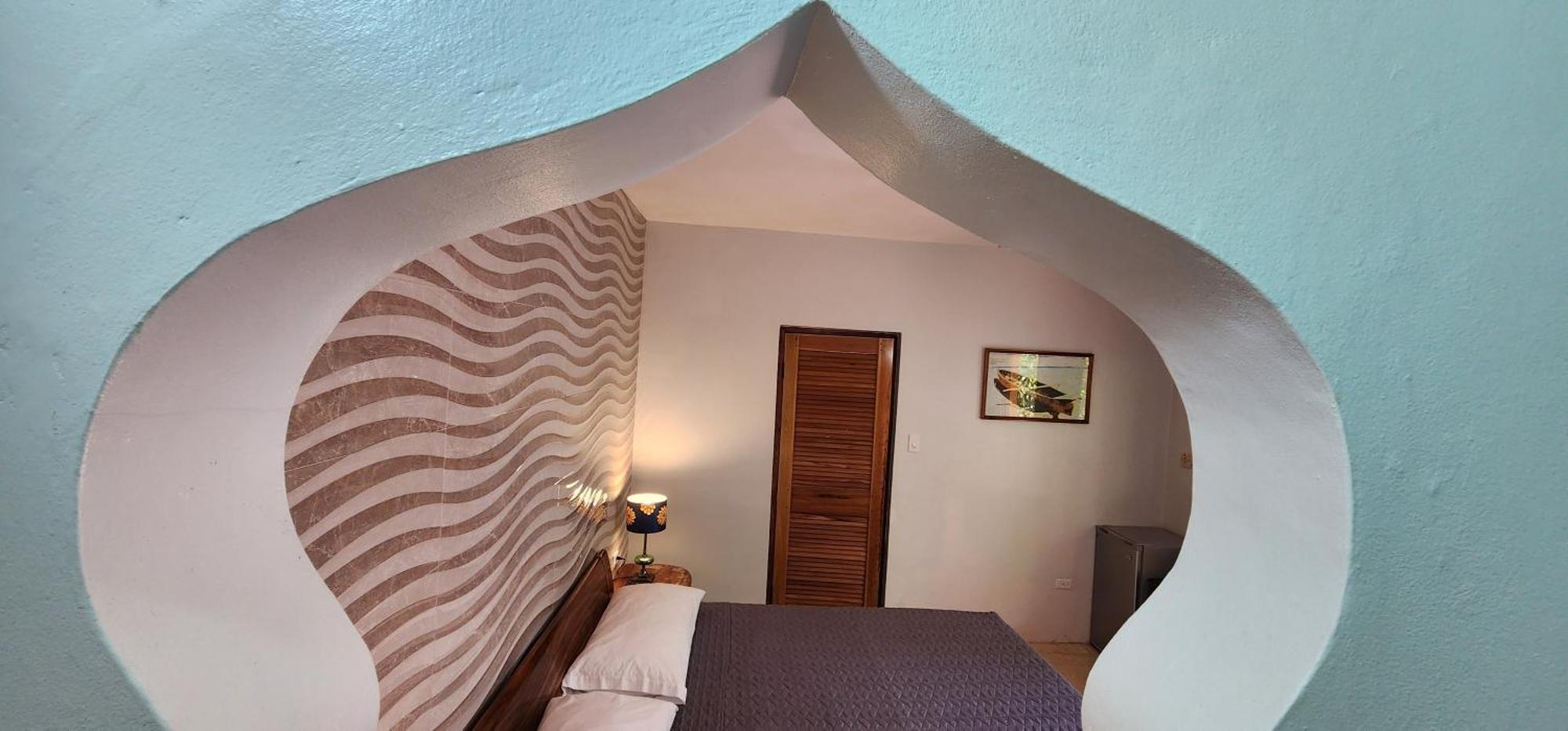 Sunrise Club Hotel Негрил Экстерьер фото
