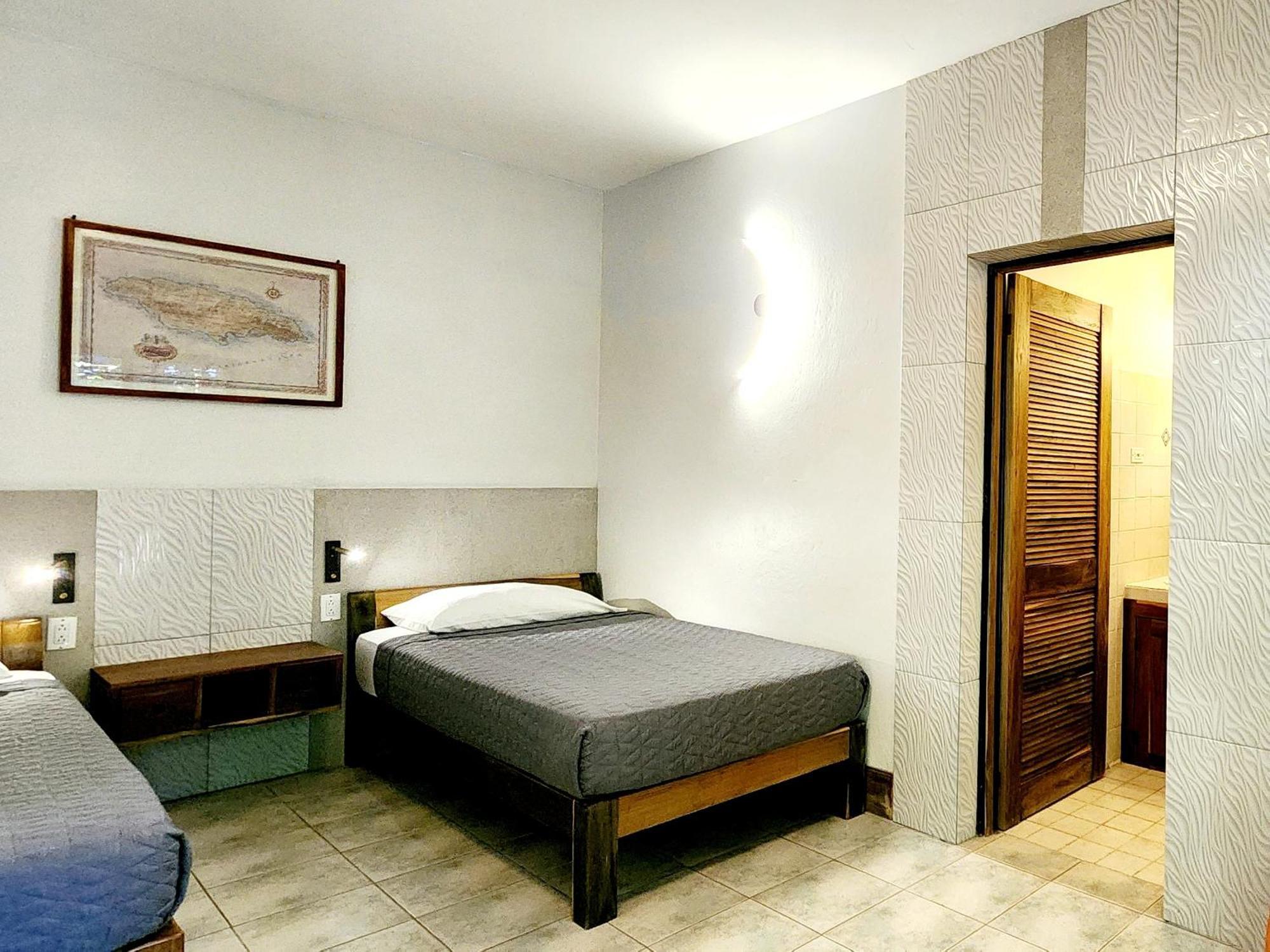 Sunrise Club Hotel Негрил Экстерьер фото
