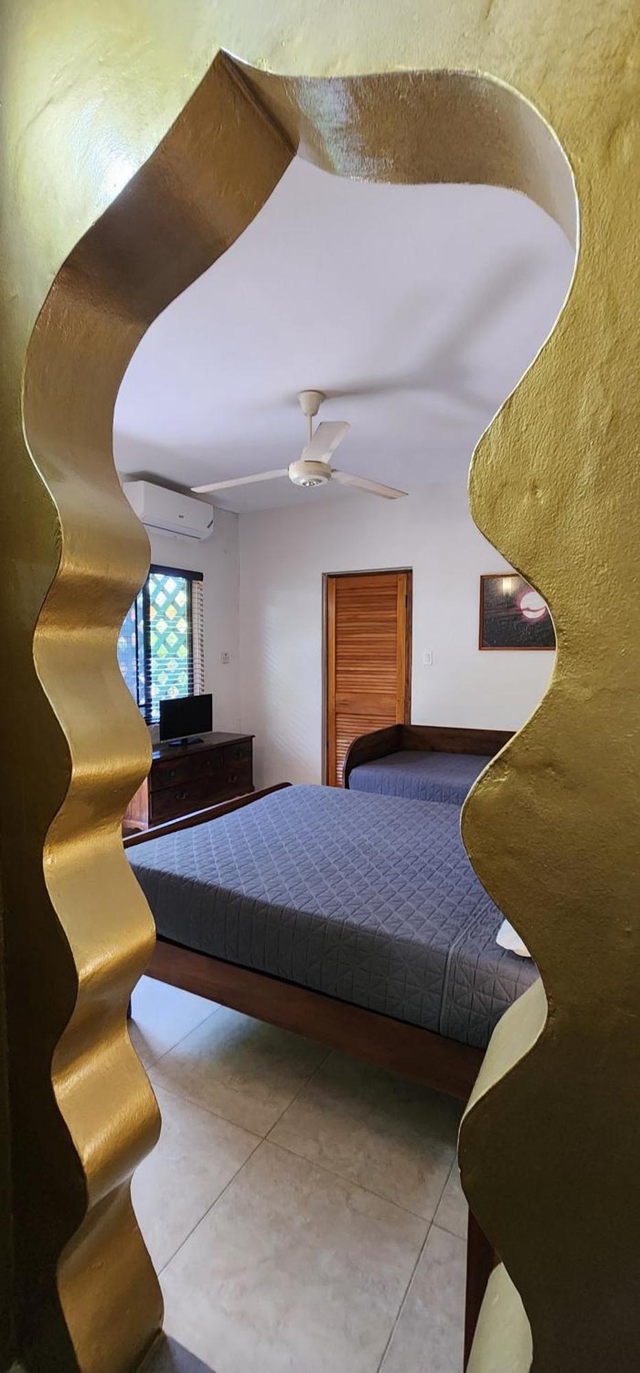 Sunrise Club Hotel Негрил Экстерьер фото